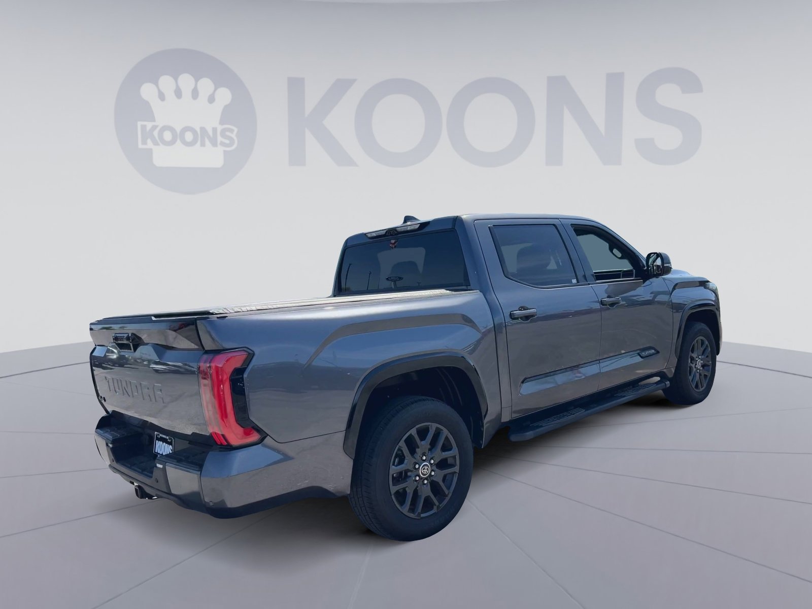 Used 2023 Toyota Tundra Platinum image 11