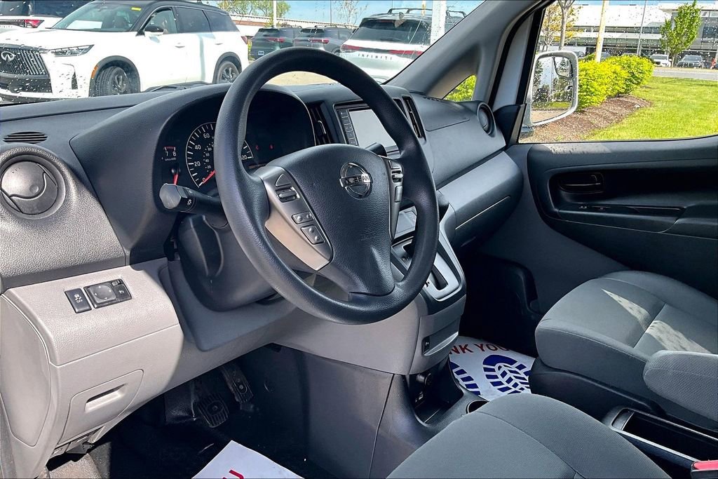 Used 2020 Nissan NV200 SV w/ Back Door Glass Package FWD image 18