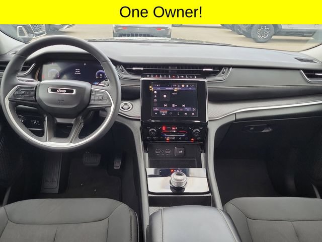 Used 2024 Jeep Grand Cherokee L Laredo w/ Luxury Tech Group I AWD/4WD image 8
