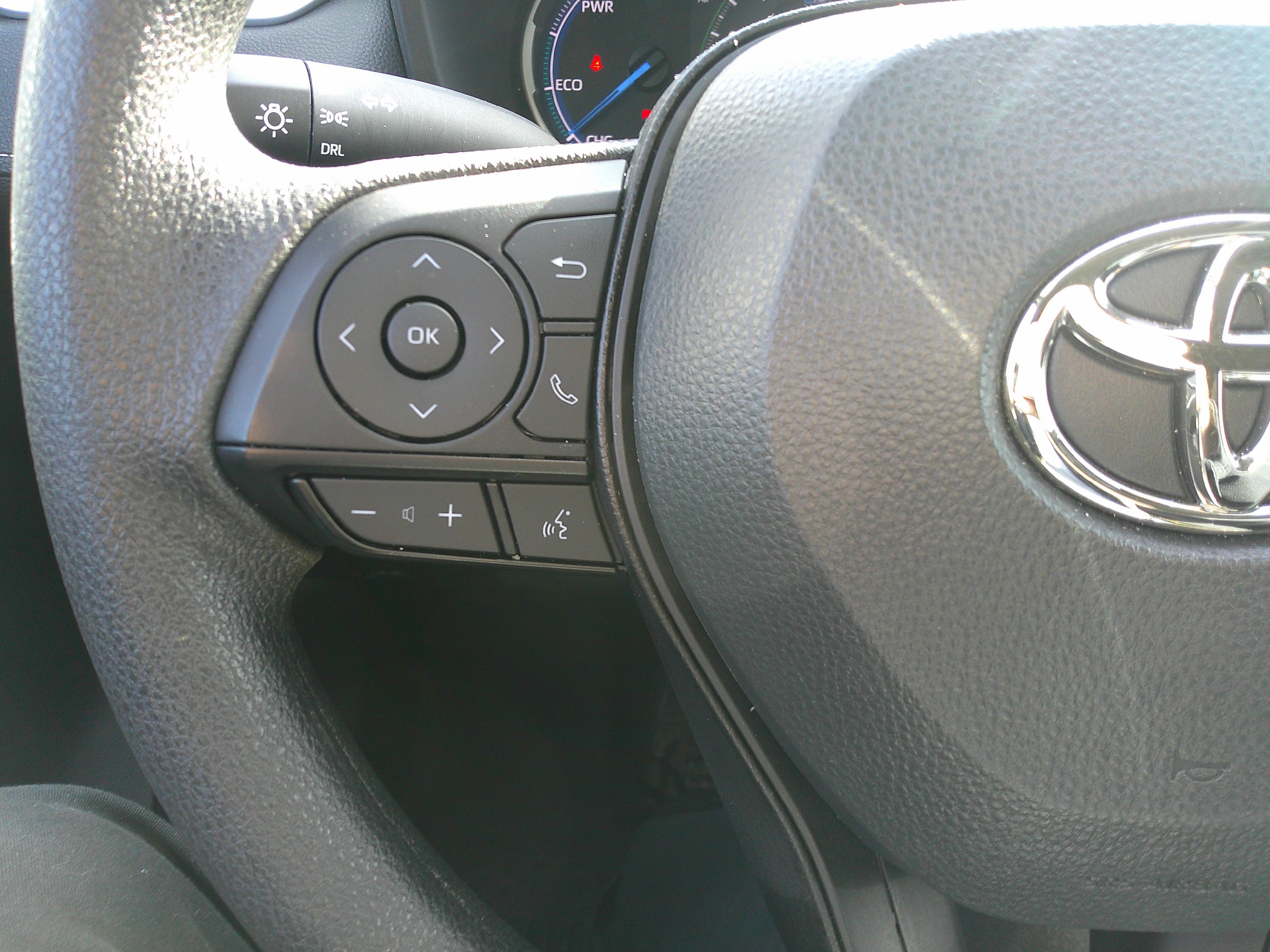Used 2024 Toyota RAV4 LE image 19