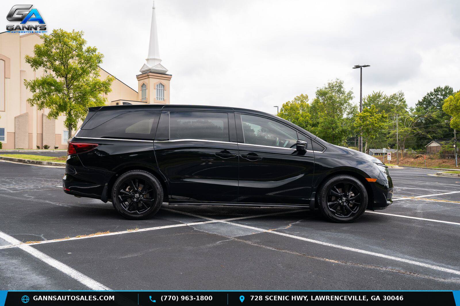 Used 2023 Honda Odyssey Sport image 13