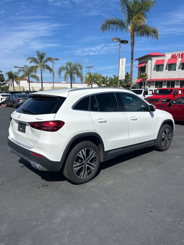 Used 2025 Mercedes-Benz GLA 250 4MATIC image 6