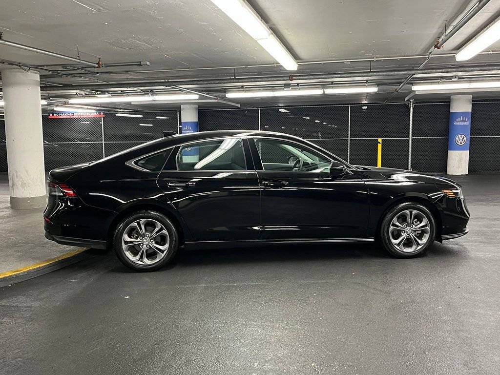 Used 2024 Honda Accord EX image 34