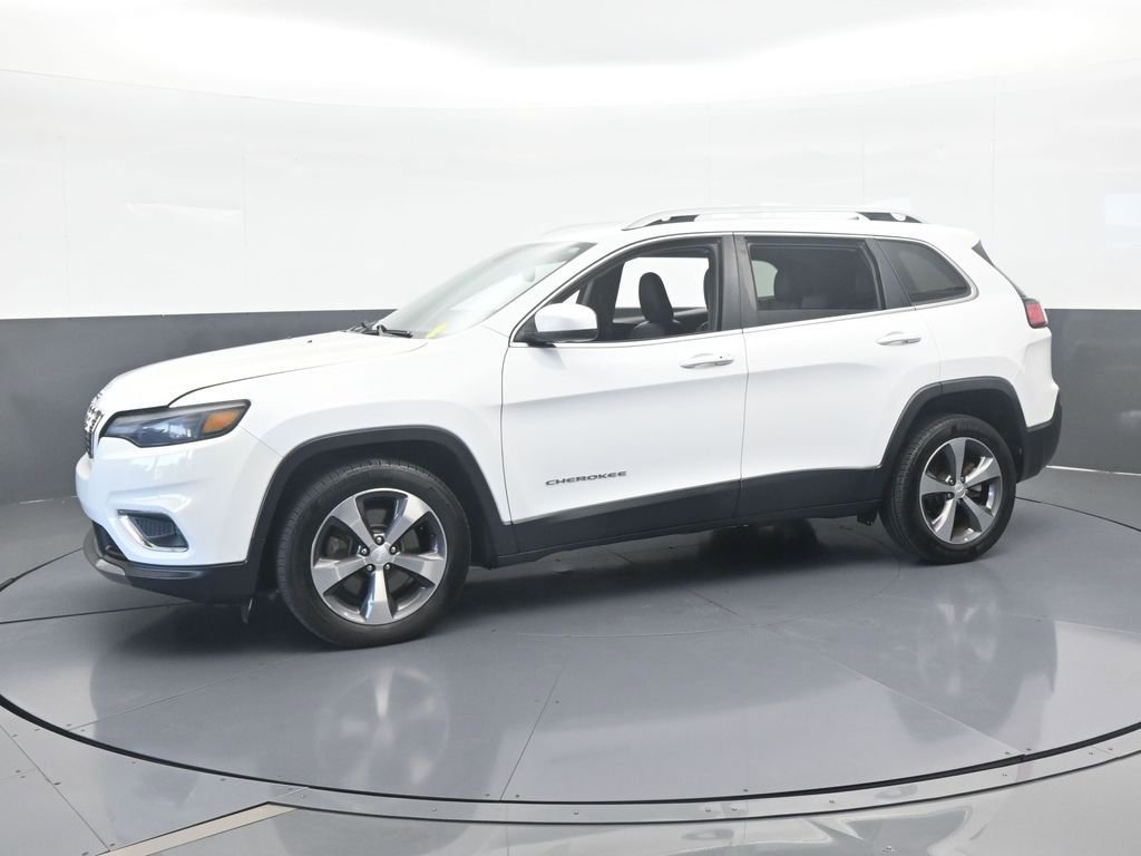 Used 2019 Jeep Cherokee Limited image 2