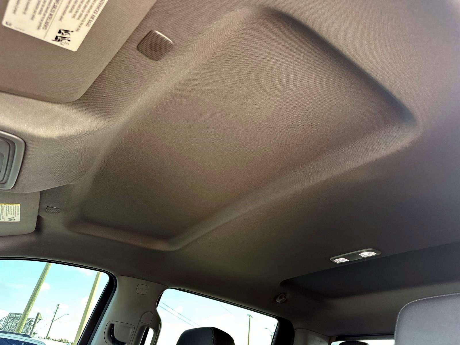 Used 2022 Chevrolet Silverado 1500 LT Trail Boss w/ Convenience Package II image 24