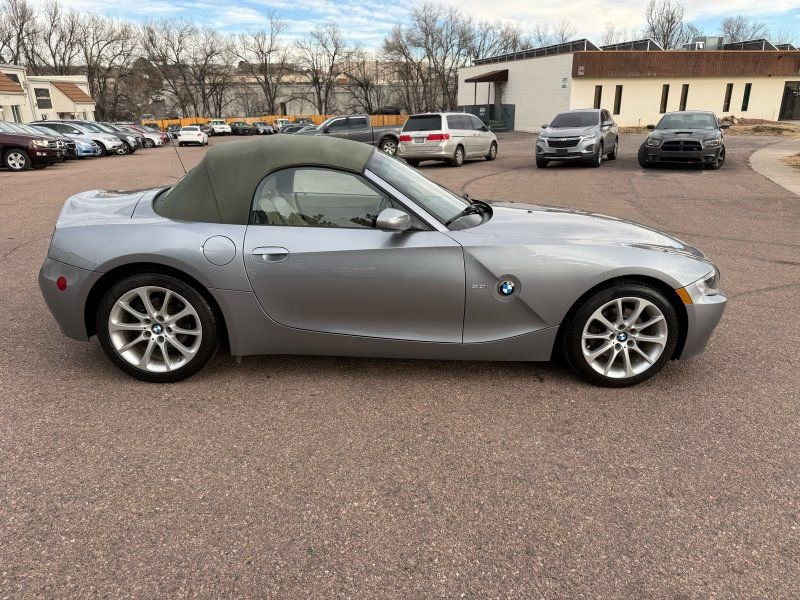 Used 2007 BMW Z4 3.0i image 7