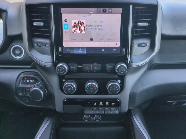 New 2027 RAM 1500 Express AWD/4WD image 19