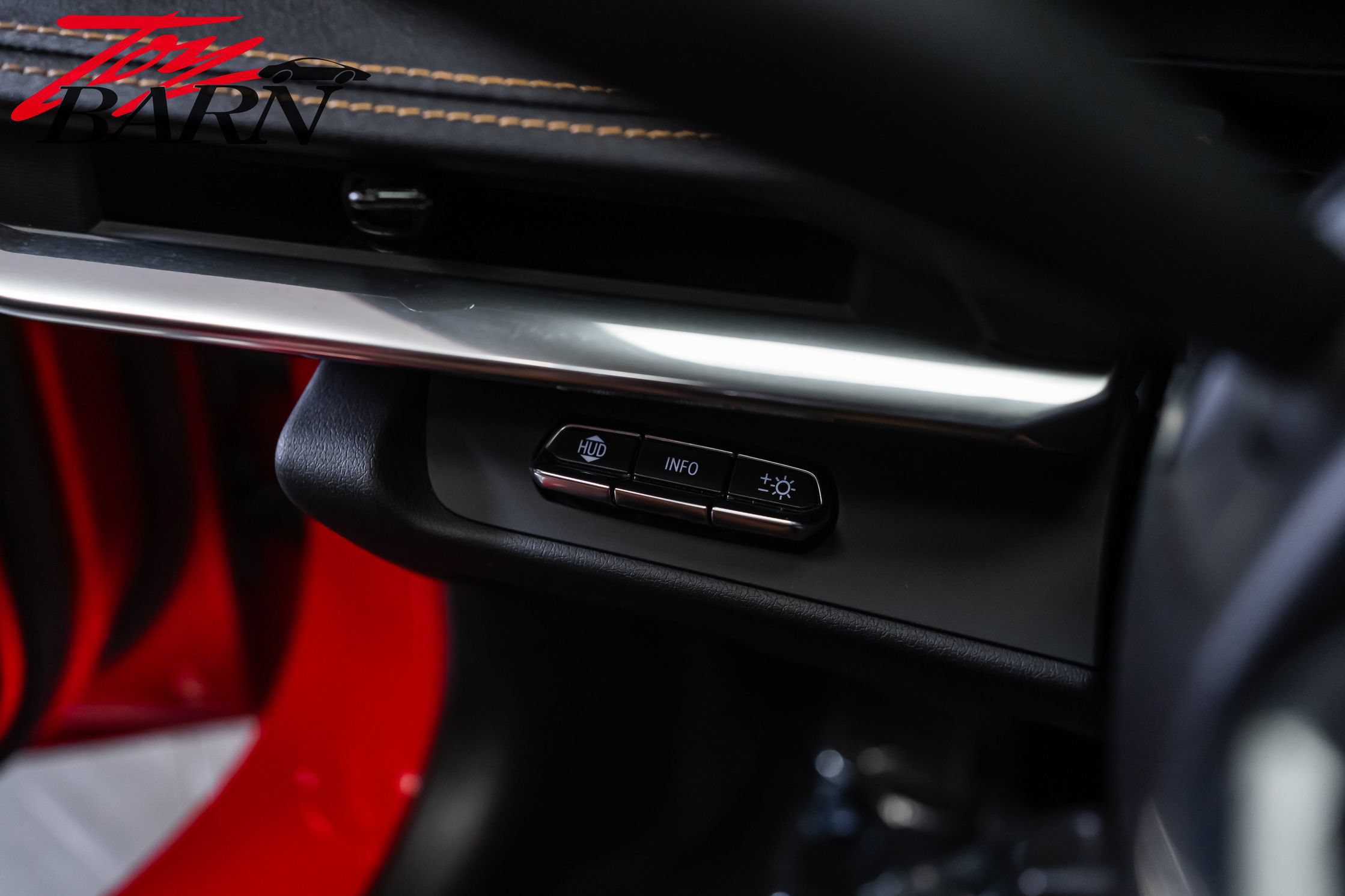 Used 2020 Chevrolet Corvette Stingray Preferred Cpe w/ 2LT Preferred Equipment Group RWD image 35