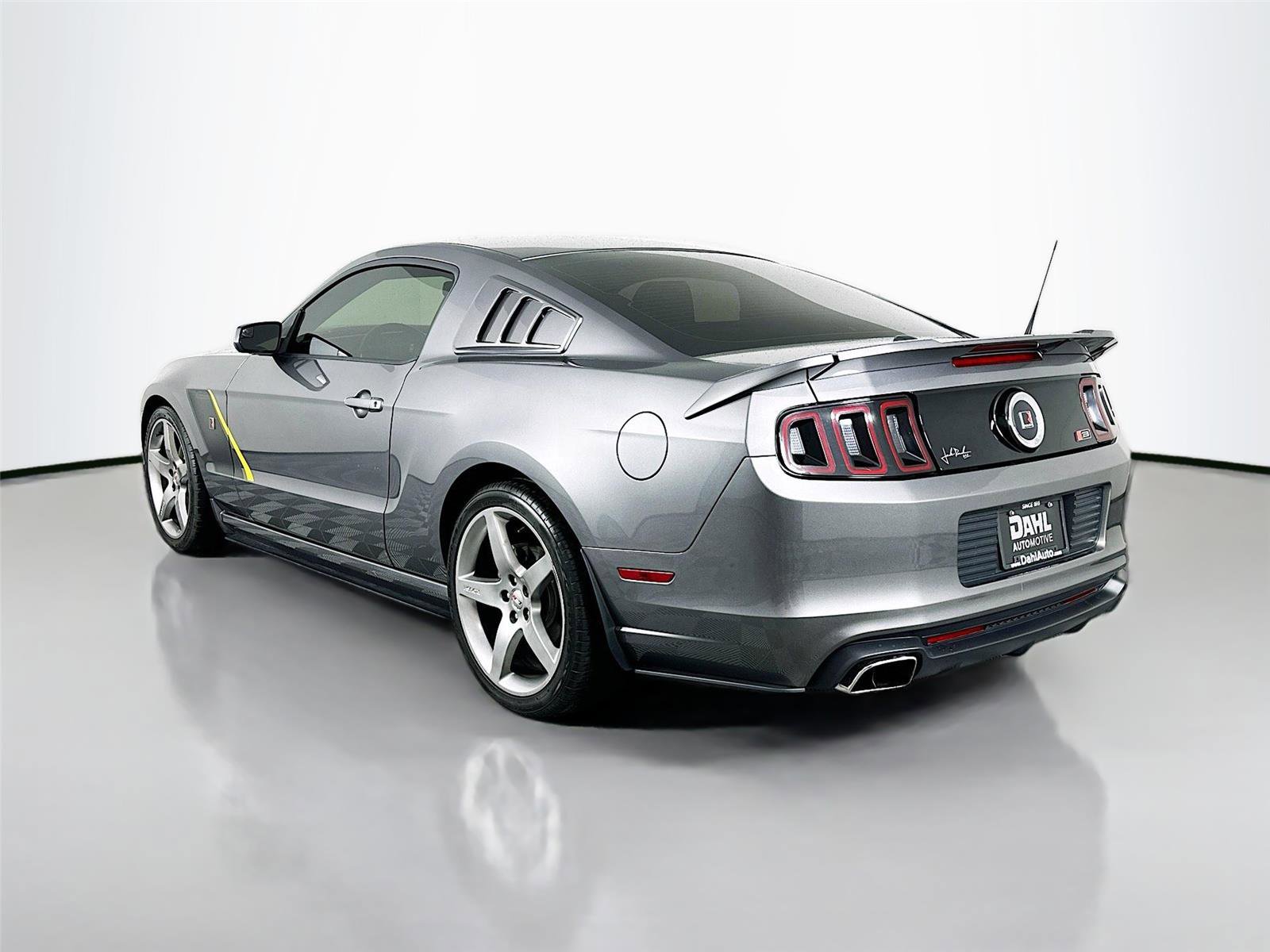 Used 2014 Ford Mustang GT Premium w/ GT Track Package image 9