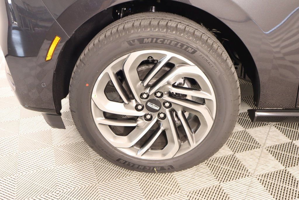 New 2025 Lincoln Navigator Reserve image 20