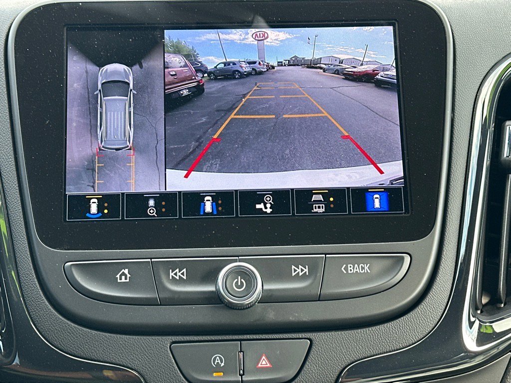 Used 2023 Chevrolet Equinox RS image 12