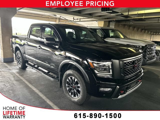 Used 2023 Nissan Titan PRO-4X w/ Pro-4x Convenience Package AWD/4WD image 1