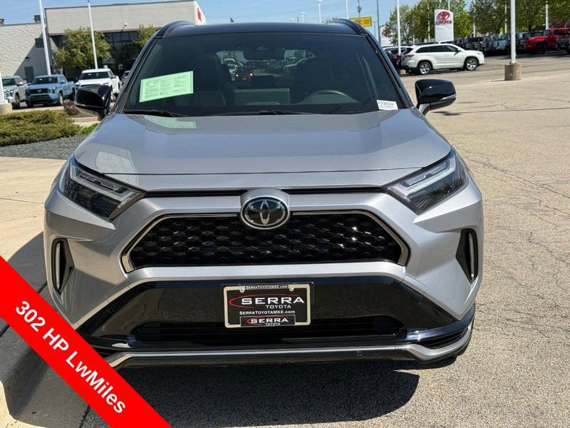 Used 2025 Toyota RAV4 XSE w/ Weather Package AWD/4WD image 9