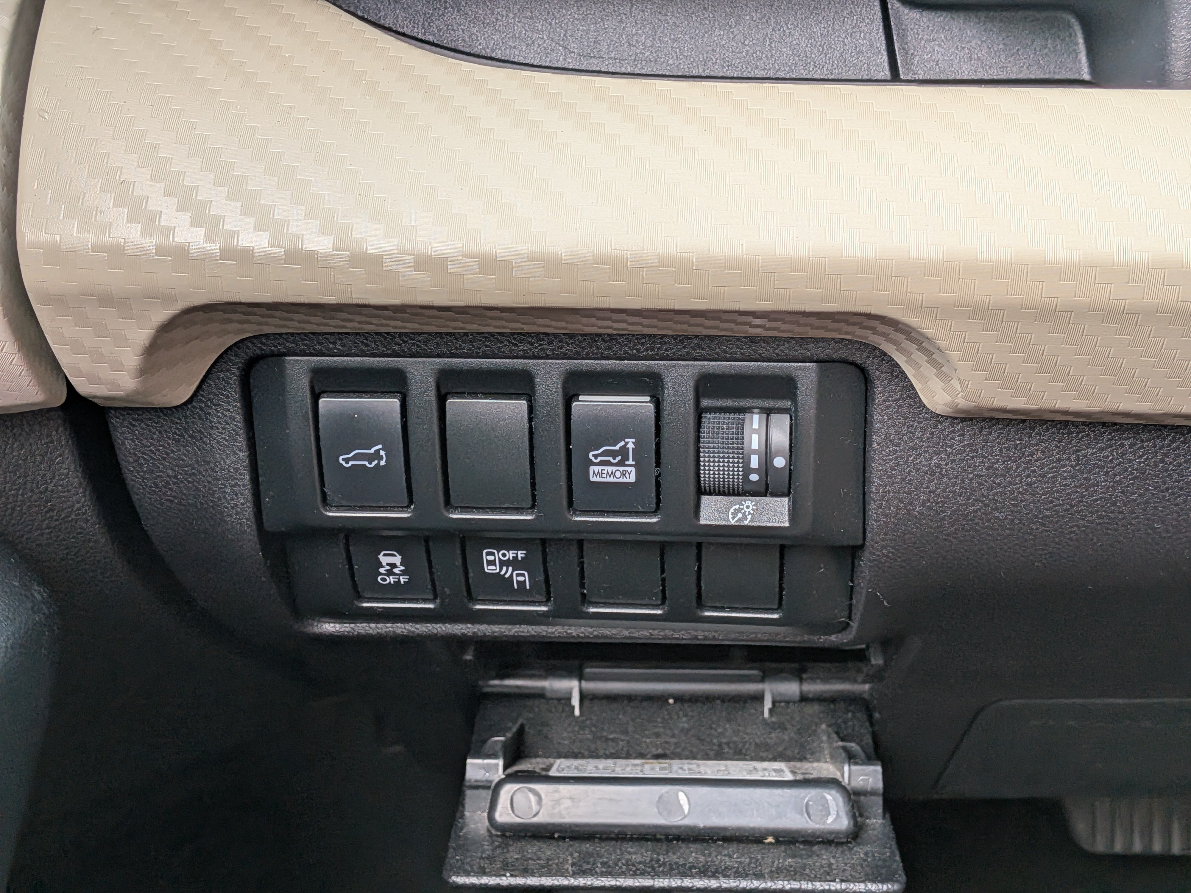 Used 2019 Subaru Ascent Premium AWD/4WD image 24