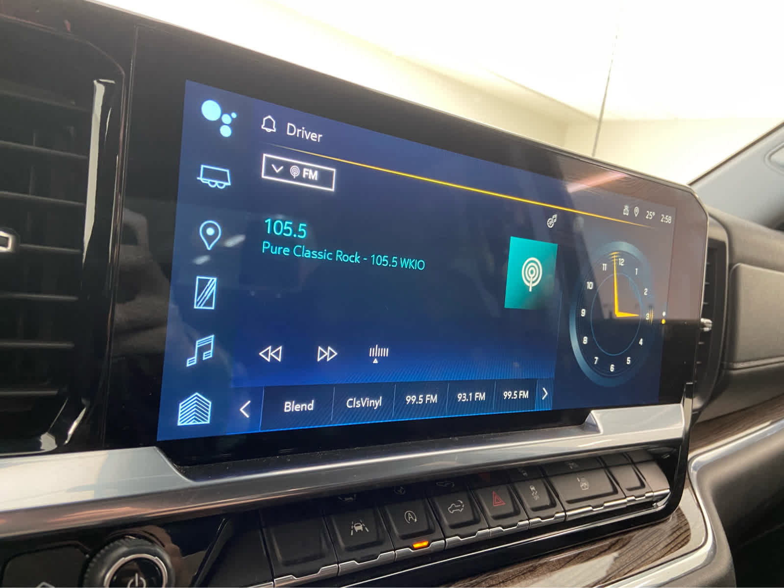 Used 2023 Chevrolet Silverado 1500 LT image 27