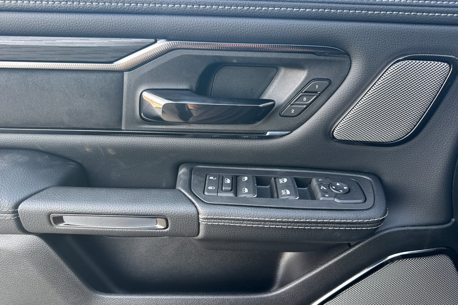 New 2026 RAM 1500 Rebel w/ G/T Package image 10