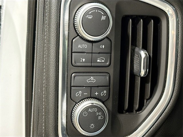 Used 2019 GMC Sierra 1500 SLE image 12