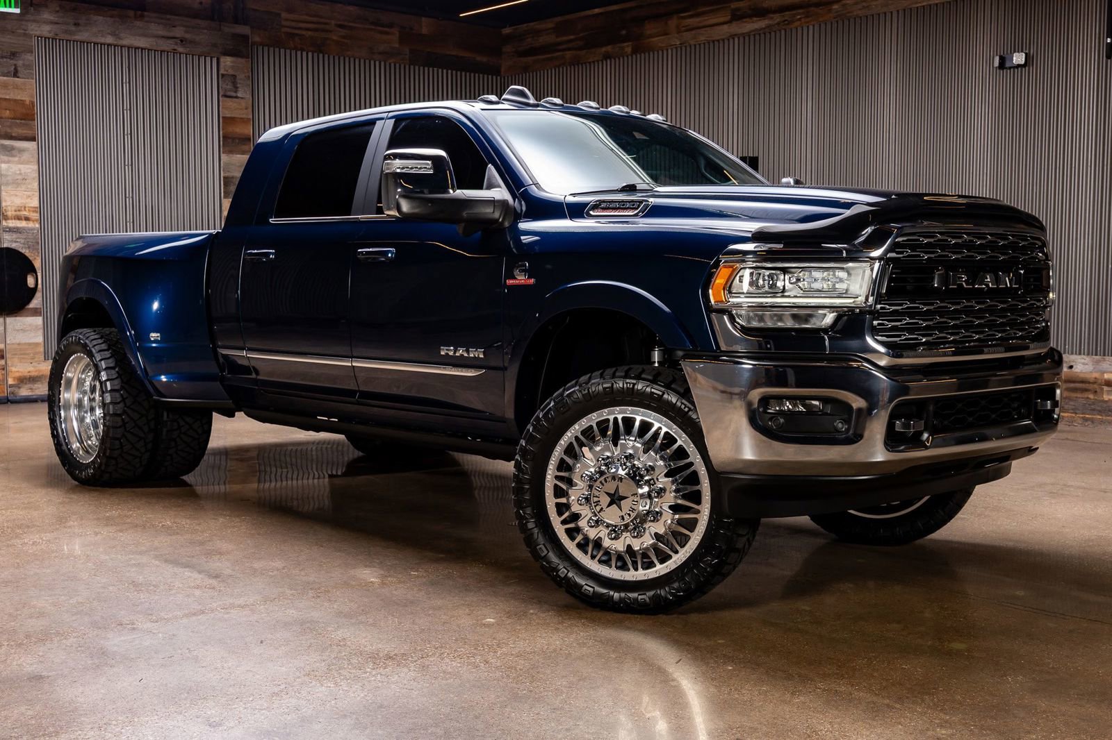 Used 2024 RAM 3500 Limited video 1