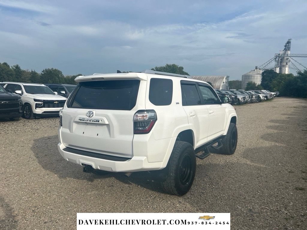 Used 2018 Toyota 4Runner SR5 Premium AWD/4WD image 5