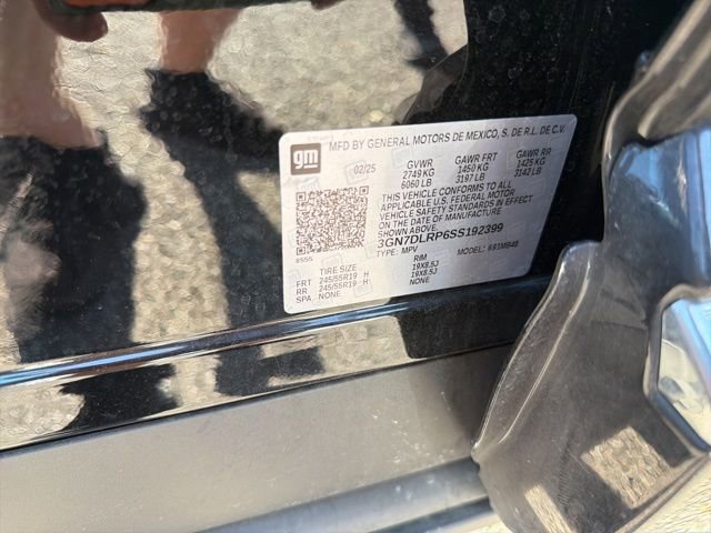 Used 2025 Chevrolet Equinox EV LT w/ Convenience Package FWD image 11