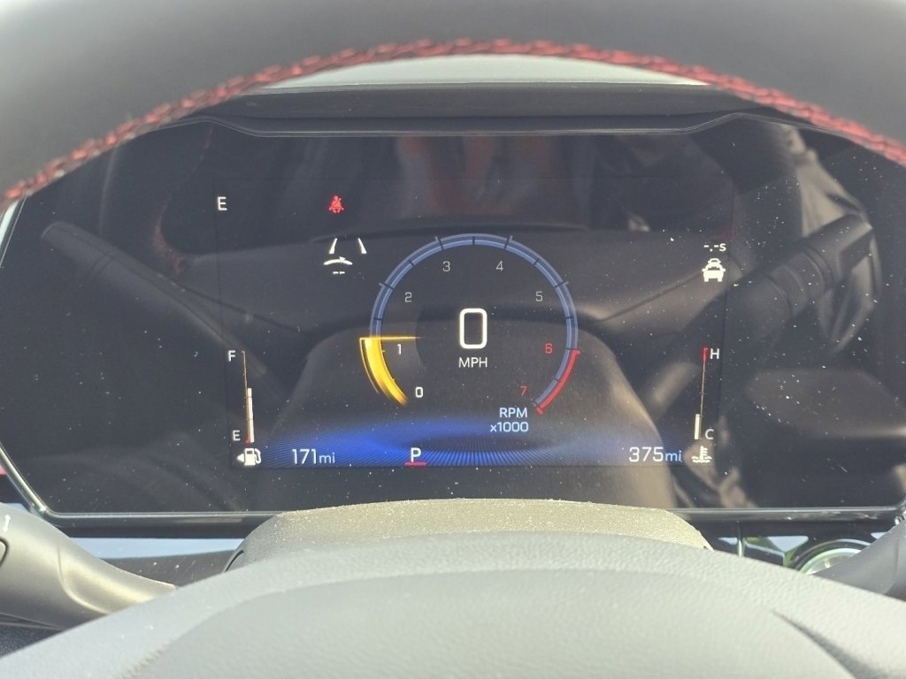 Certified 2025 Chevrolet Trax RS w/ Driver Confidence Package image 24