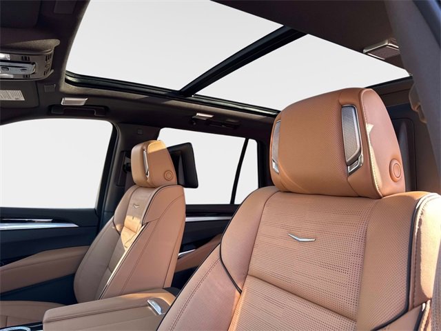 New 2026 Cadillac Escalade Luxury w/ Touring Package image 18