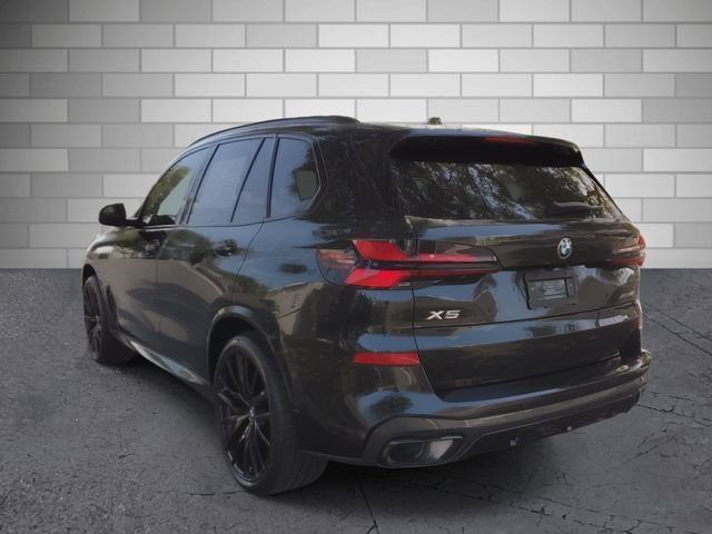 Used 2024 BMW X5 xDrive40i w/ M Sport Package AWD/4WD image 4
