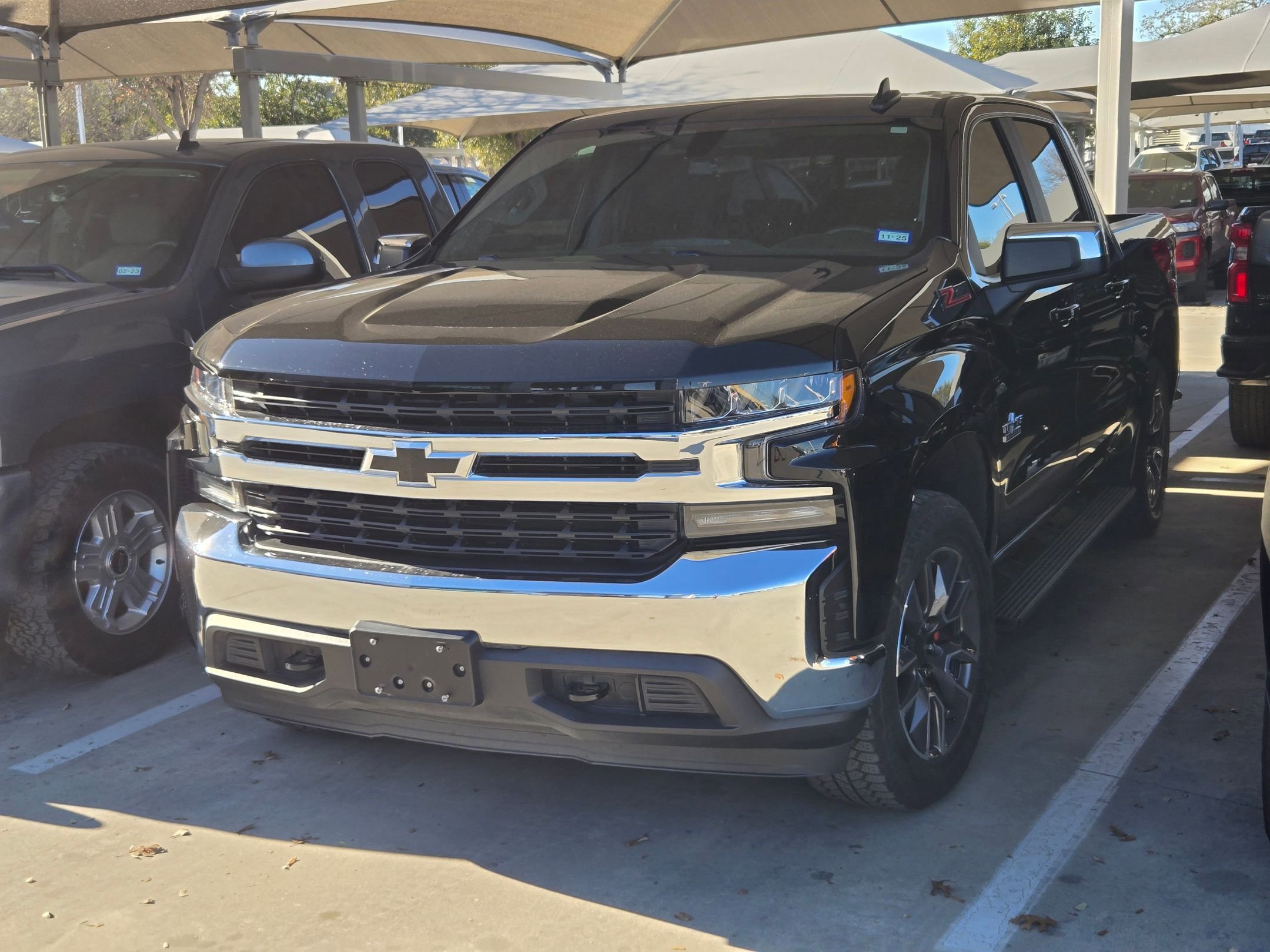 Used 2021 Chevrolet Silverado 1500 LT w/ Texas Edition Plus image 3