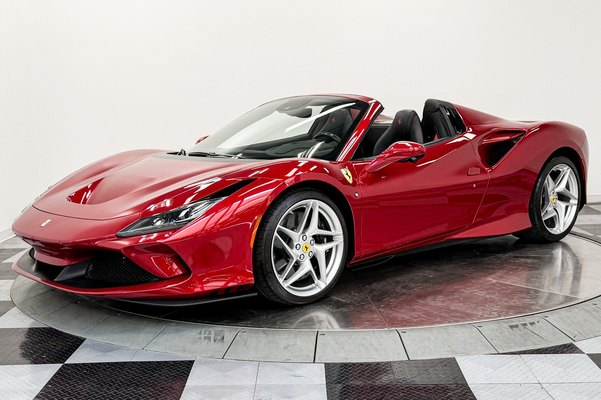 Used 2023 Ferrari F8 Tributo RWD image 37