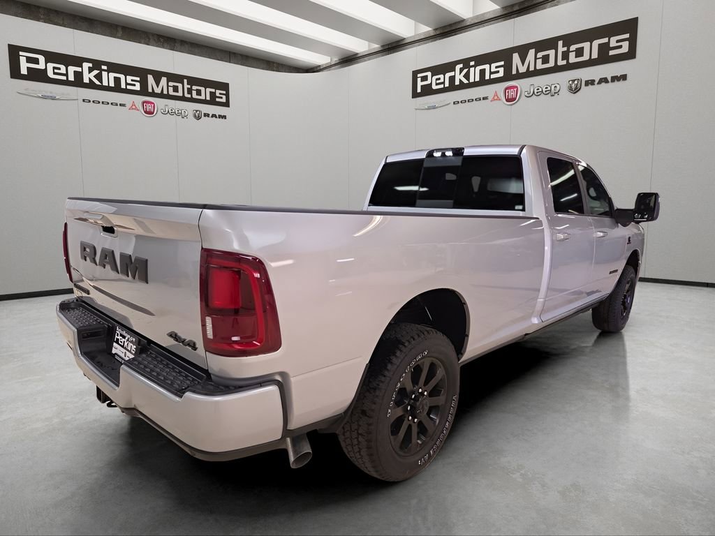 New 2026 RAM 2500 Laramie AWD/4WD image 5