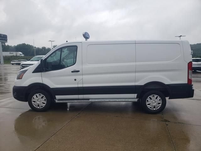 Used 2025 Ford Transit 250 Low Roof w/ Exterior Upgrade Package RWD image 9