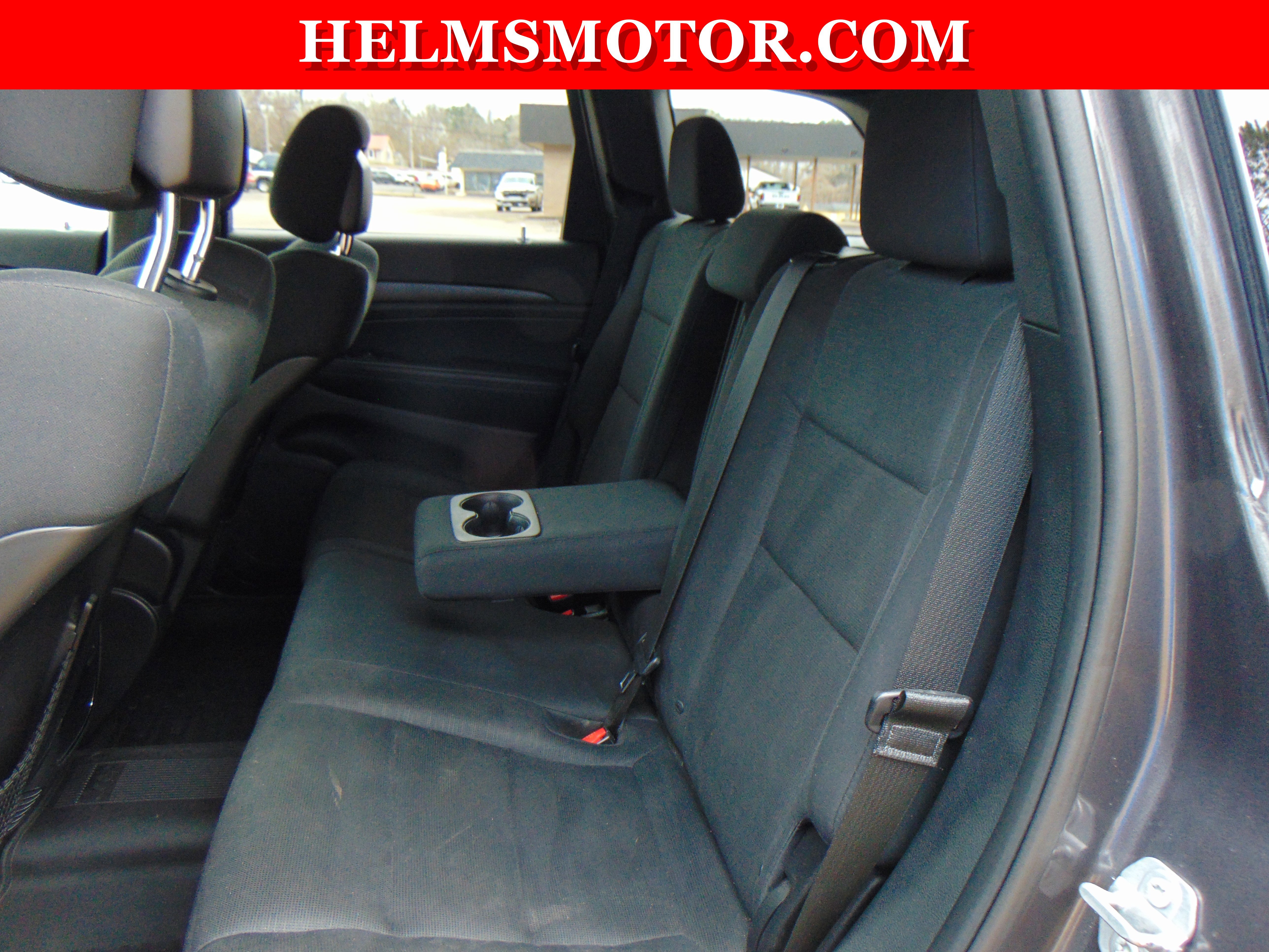 Certified 2017 Jeep Grand Cherokee Laredo w/ Quick Order Package 2BE image 35