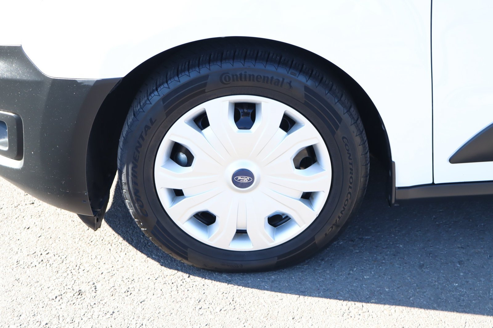 Used 2022 Ford Transit Connect XL FWD image 14