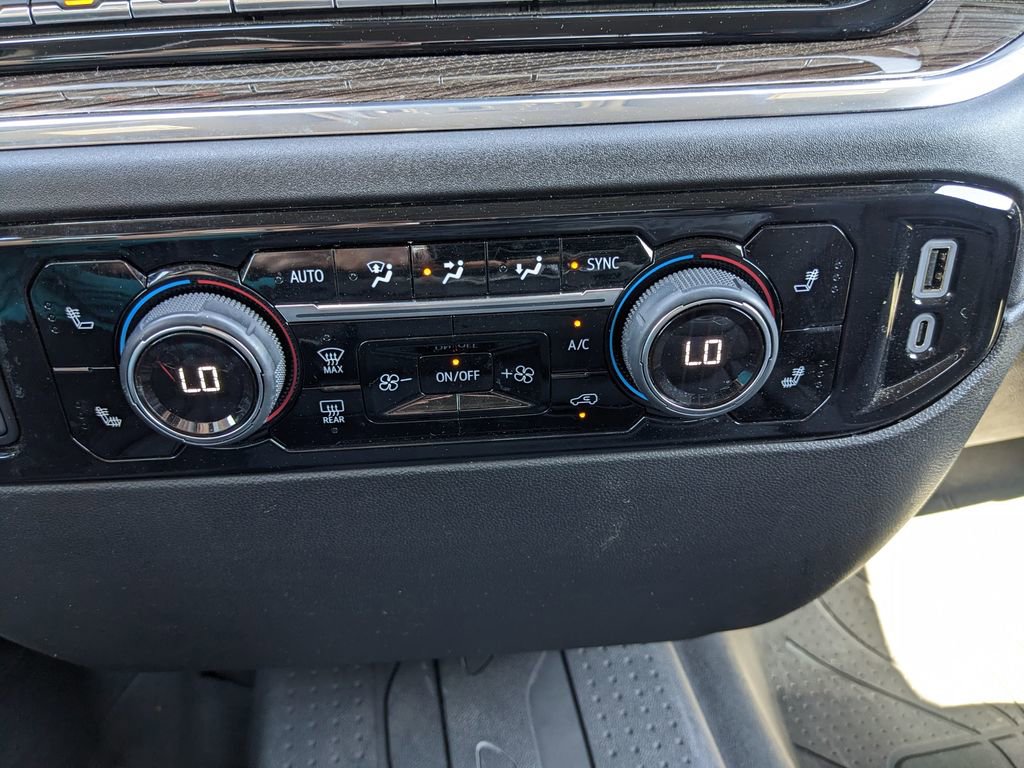 Used 2024 Chevrolet Silverado 1500 LT w/ Safety Package image 40