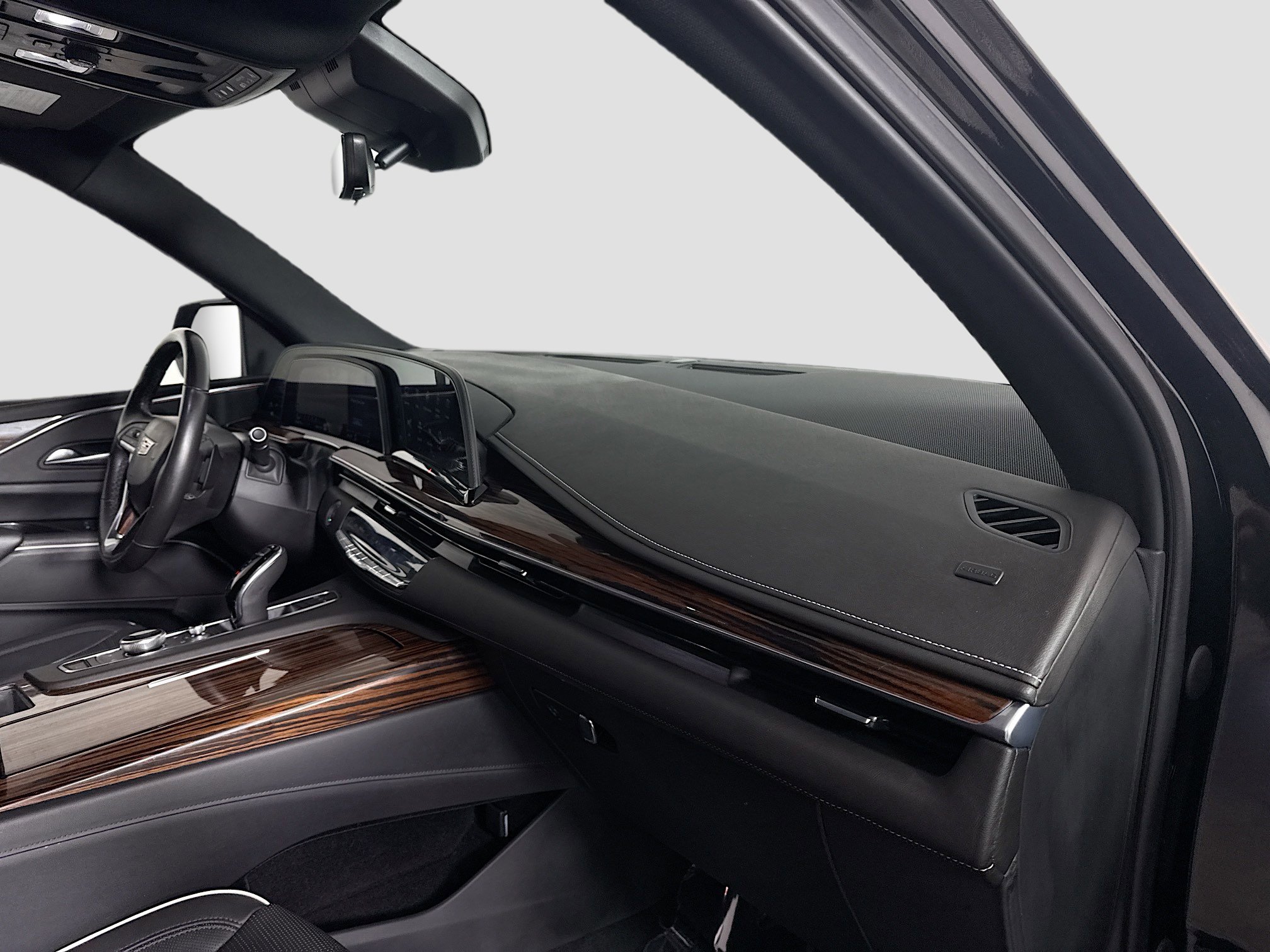 Used 2021 Cadillac Escalade Premium Luxury image 30