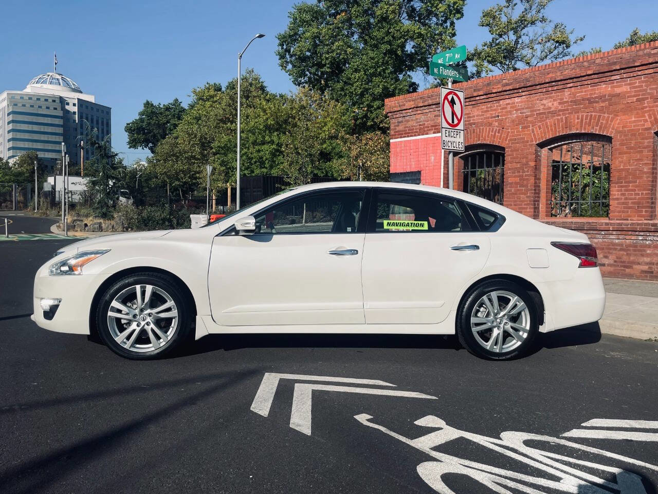 Used 2015 Nissan Altima 3.5 SL image 10