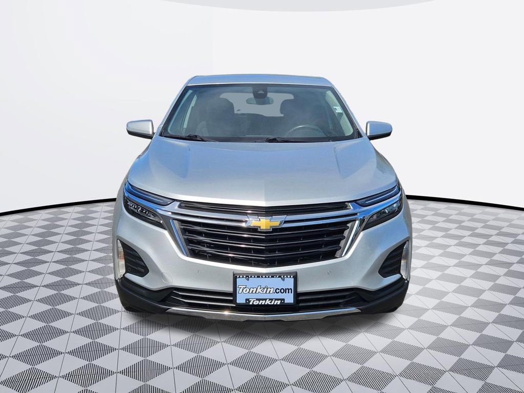 Used 2022 Chevrolet Equinox LT w/ Driver Convenience Package image 9