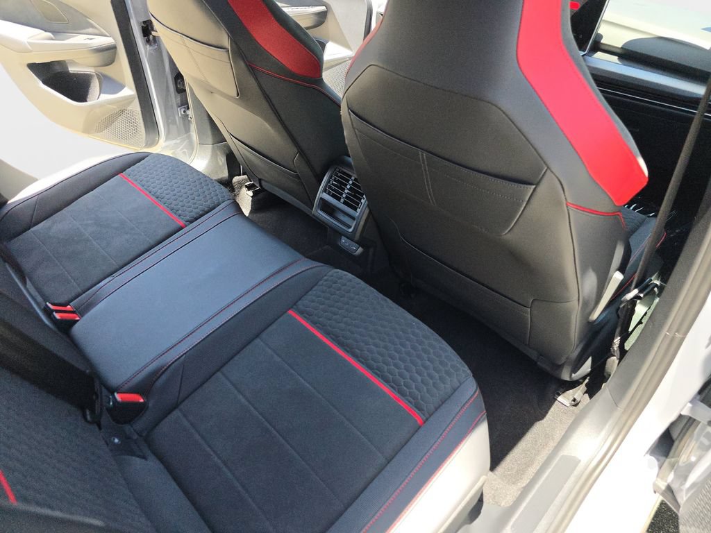 Used 2025 Volkswagen GTI SE FWD image 13