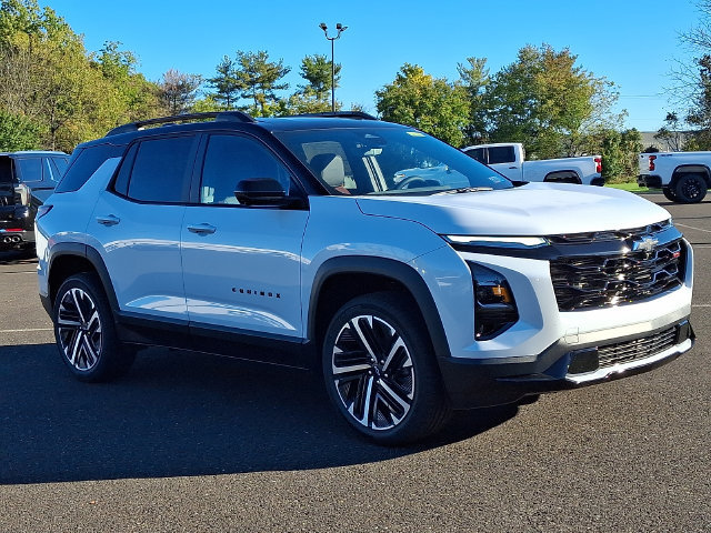 New 2027 Chevrolet Equinox RS w/ Safety and Technology Package AWD/4WD image 3