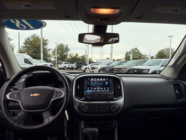 Used 2018 Chevrolet Colorado LT AWD/4WD image 11