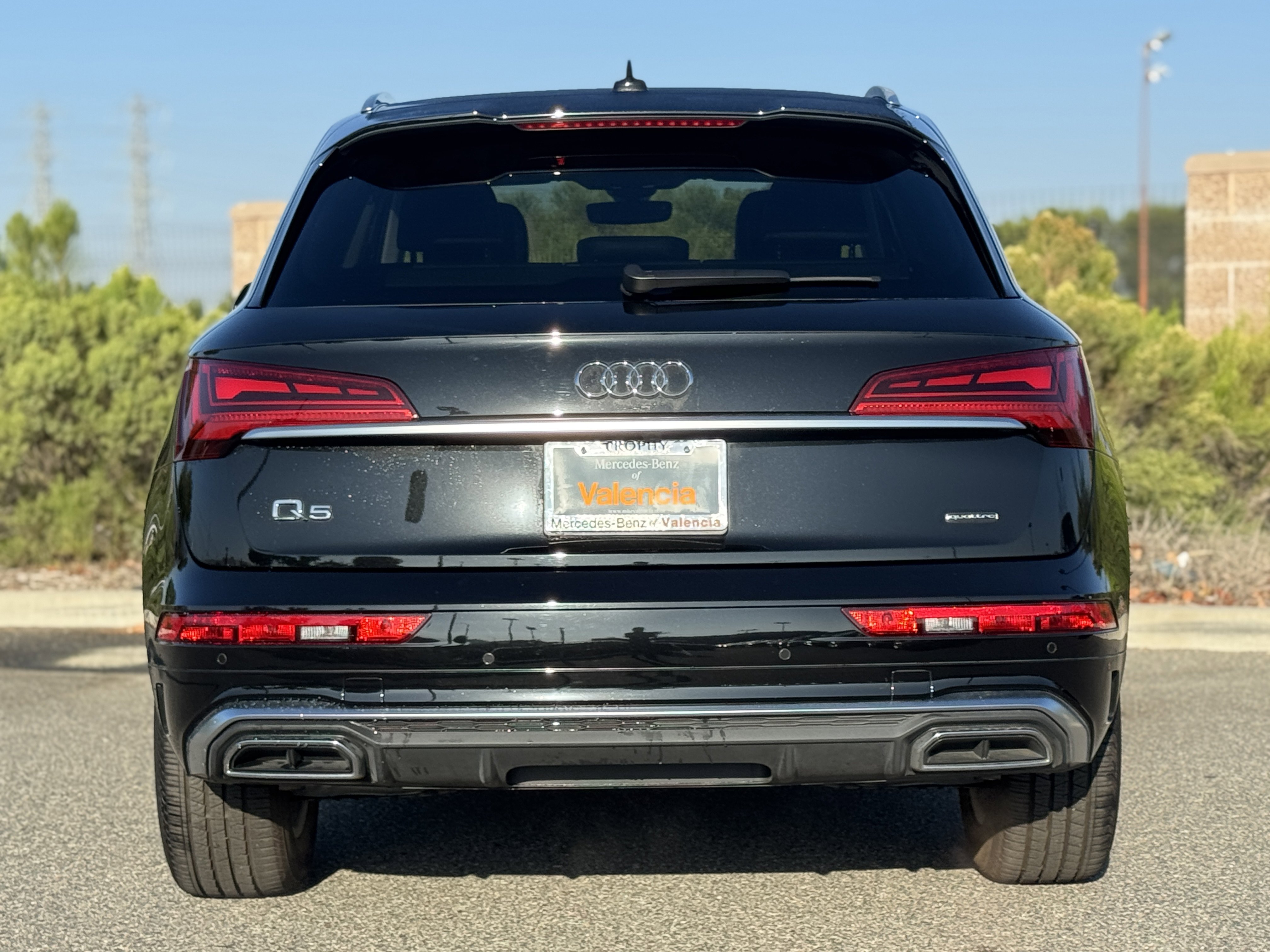 Used 2024 Audi Q5 2.0T Premium w/ Convenience Package image 8