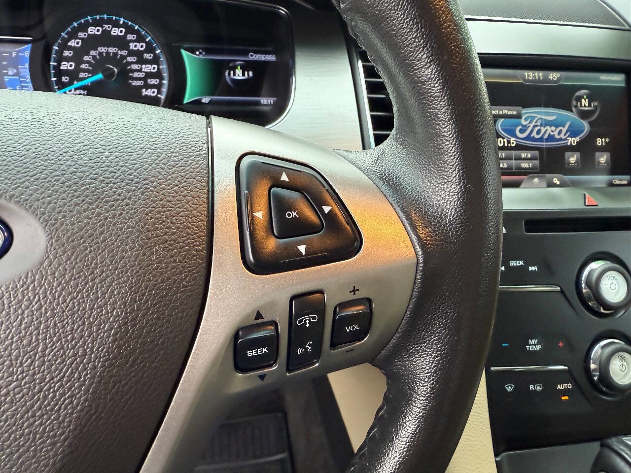 Used 2015 Ford Taurus SEL w/ Equipment Group 201A image 30