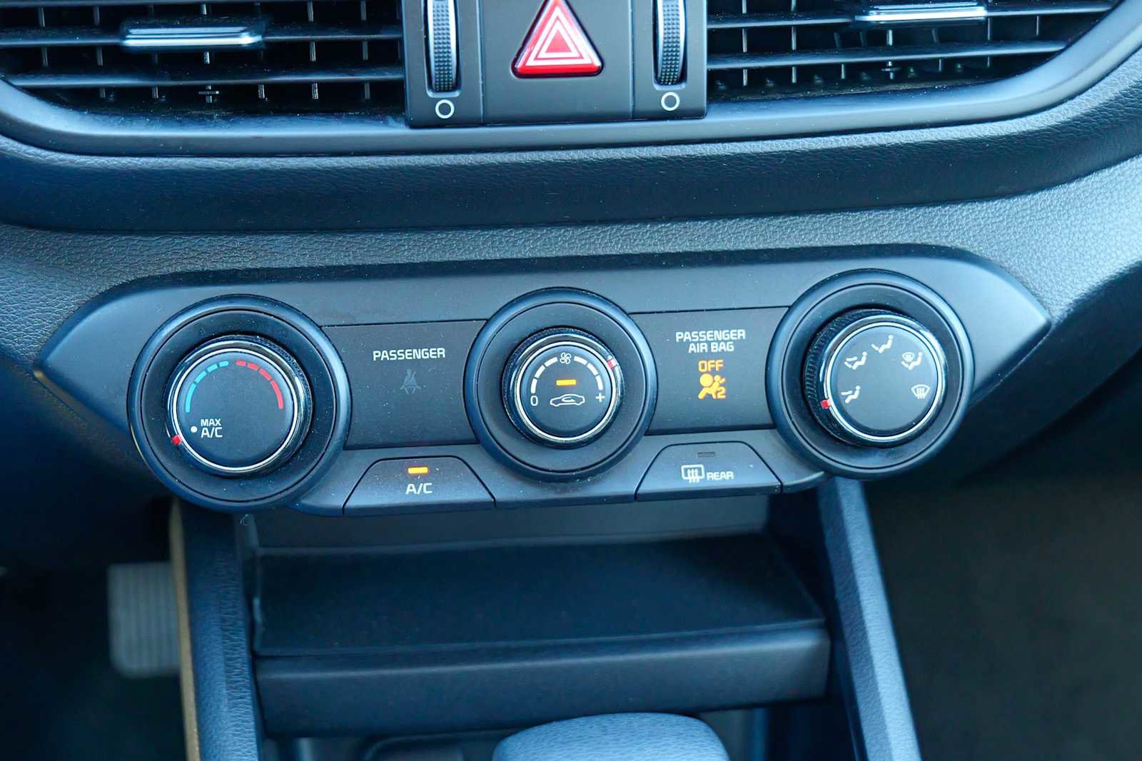 Certified 2024 Kia Forte LXS image 17