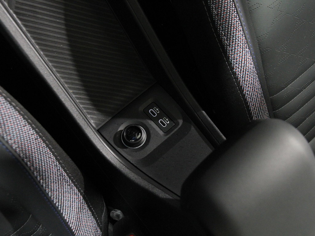 Certified 2025 MINI Cooper S image 16