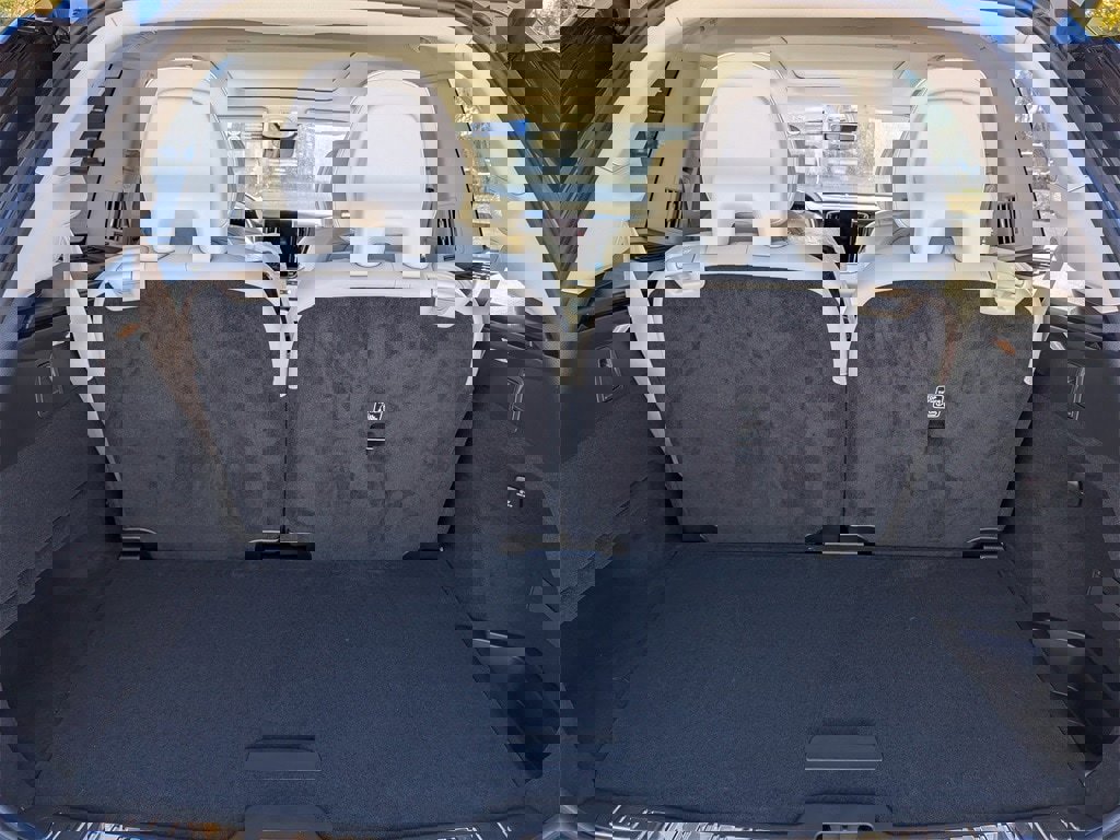 New 2026 Volvo XC90 B6 Ultra w/ Protection Package Premier image 21