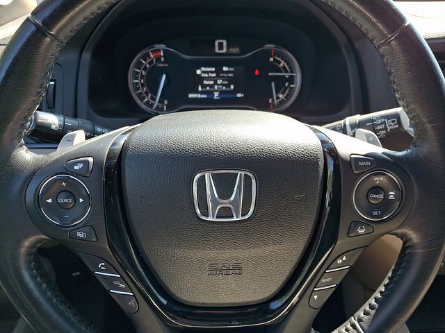 Used 2017 Honda Pilot Touring image 24