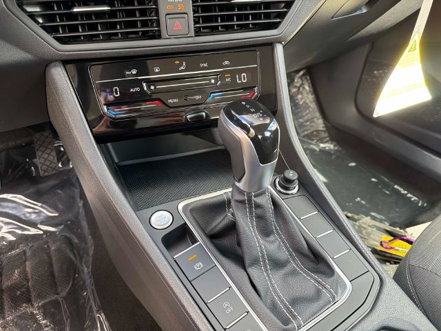 New 2027 Volkswagen Jetta S FWD image 22