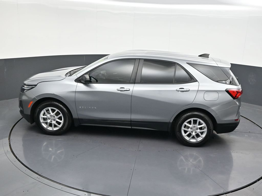 Used 2024 Chevrolet Equinox LS w/ Driver Confidence II Package FWD image 20