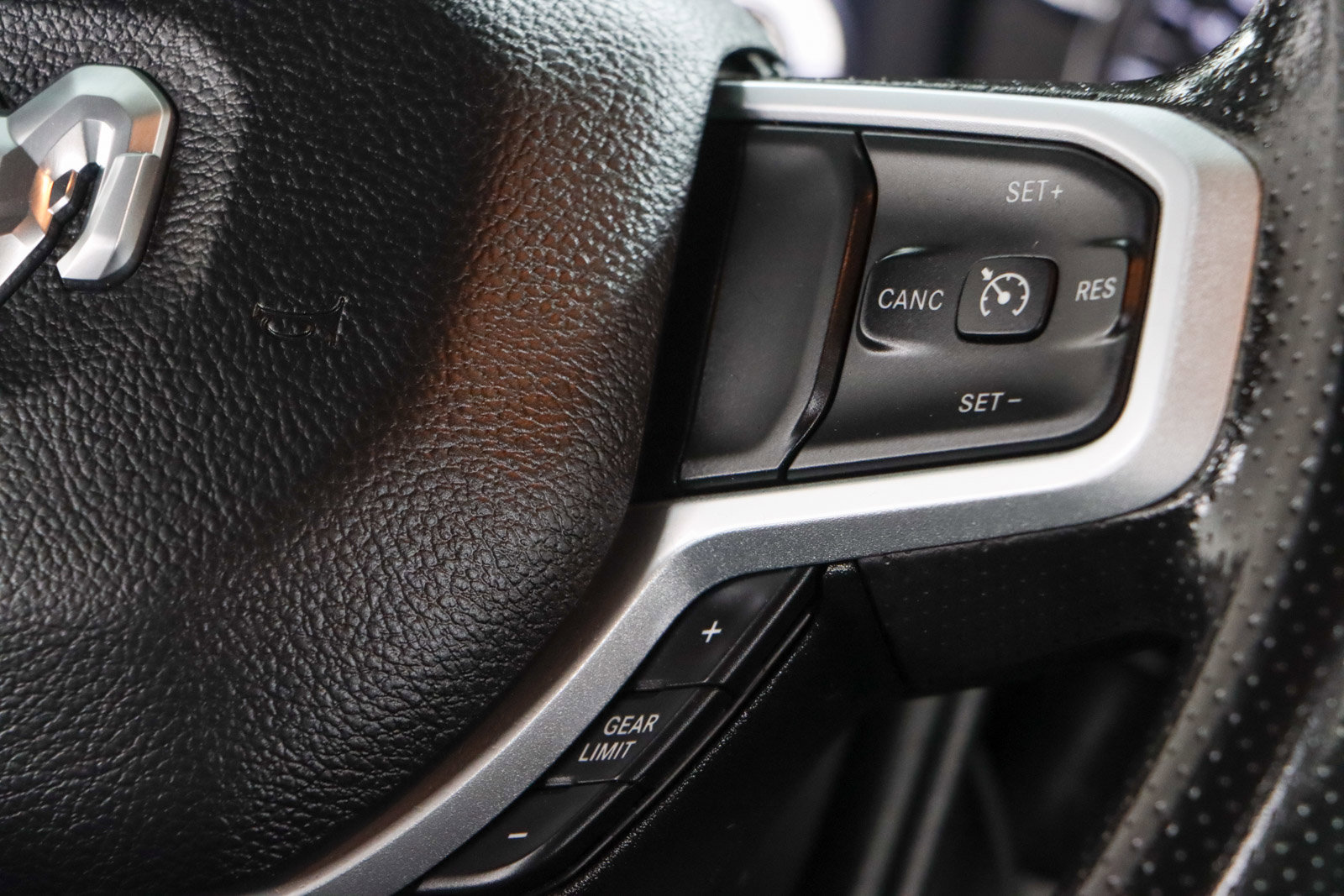 Used 2023 RAM 3500 SLT w/ Quick Order Package 2YG SLT image 14