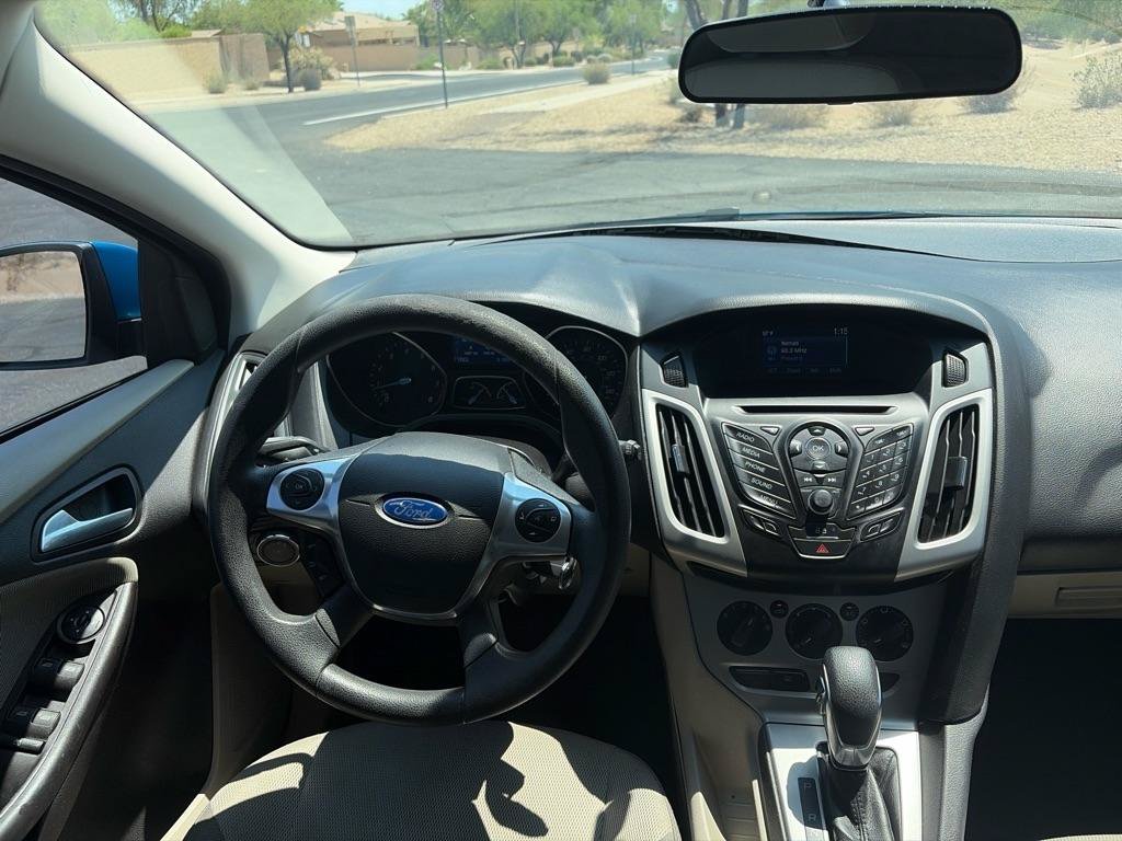 Used 2014 Ford Focus SE FWD image 16